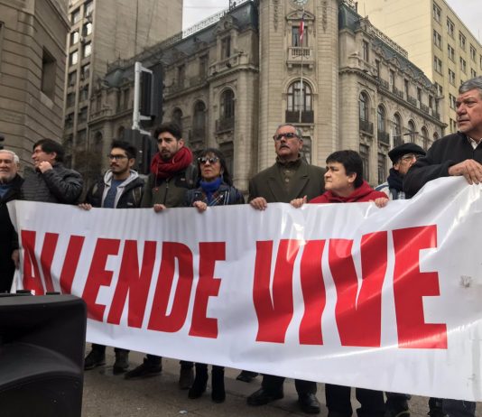 Protesta Allende Vive