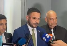 Bolota agrede a Betserai Richards