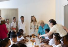 S.A.R. la Infanta Doña Elena visita proyectos de Fundación Mapfre en Panamá